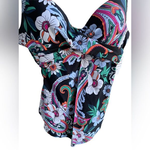 Leilani Women’s Tankini swim top - Picture 8 of 8